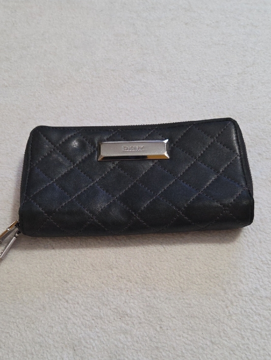 Dkny Handbags - DKNY LEATHER WALLET